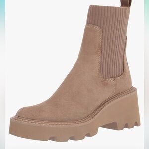 Dolce Vita Women's Hoven Stud H2o Fashion Boot